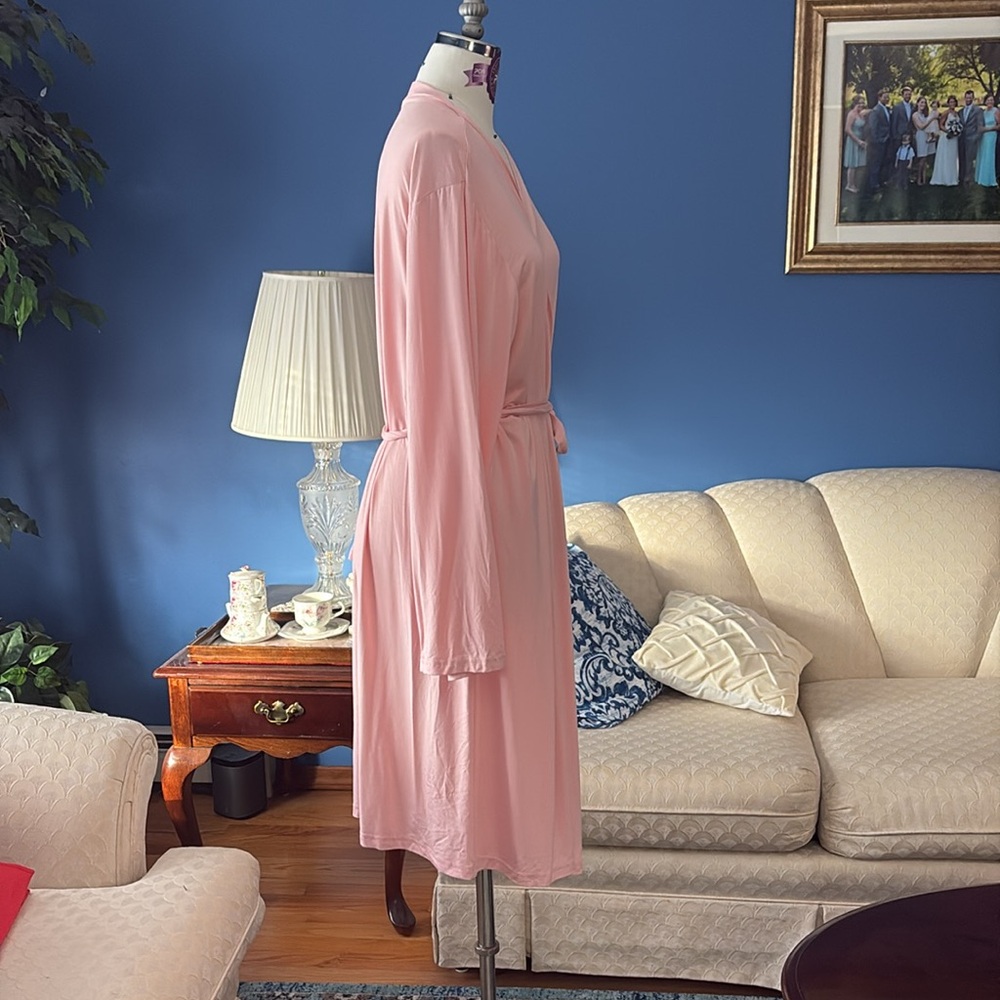 Latuza Pink Robe - Picture 3 of 8